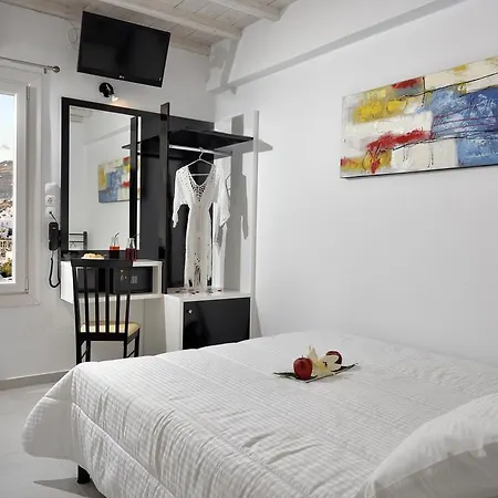 Hotel Nazos *