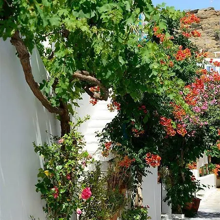 Nazos Hotel